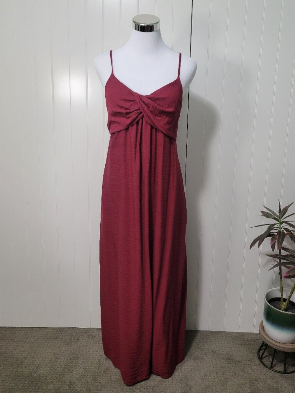 Banana Republic Boho Hippie Prairie Euro Maroon Crepe Twisted Bodice Maxi Dress - Picture 15 of 16